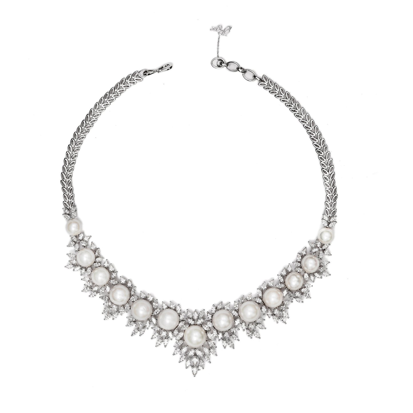 Pearl and Diamond Wreath Necklace